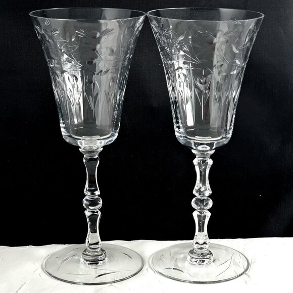 2 Seneca Elegant Optic Cut Floral Vines Wine Goblets 8" vintage stem leaves - Picture 2 of 14